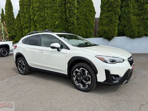 Used 2022 Subaru Crosstrek 2.5i Limited w/ Moonroof Package 1 AWD/4WD image 1