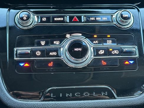 Used 2021 Lincoln Corsair AWD w/ Towing Package I image 20