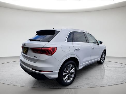 Used 2024 Audi Q3 2.0T Premium AWD/4WD image 8