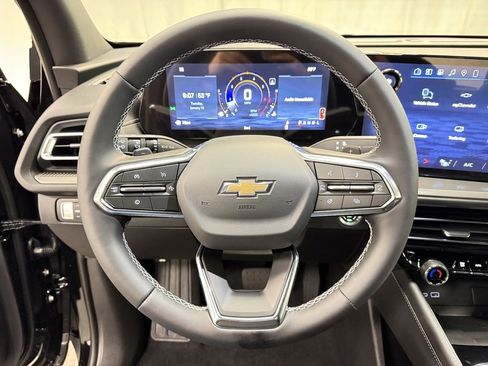 New 2026 Chevrolet Traverse LT w/ Driver Confidence Package image 25