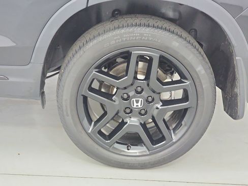 Certified 2024 Honda Passport Black Edition image 34