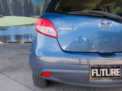 Used 2014 MAZDA MAZDA2 Sport FWD image 30