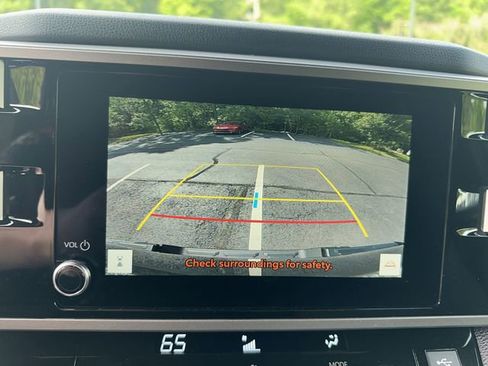 Used 2025 Toyota Tundra SR5 w/ TRD Off-Road Package AWD/4WD image 26