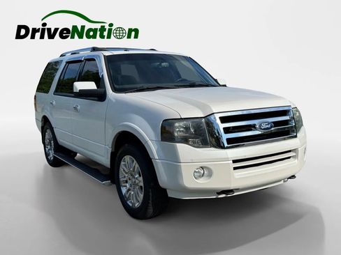 Used 2014 Ford Expedition Limited w/ Equipment Group 301A AWD/4WD image 3