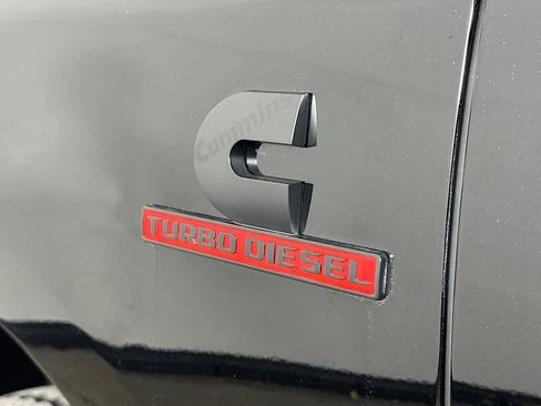 Used 2024 RAM 2500 Laramie w/ Night Edition AWD/4WD image 7