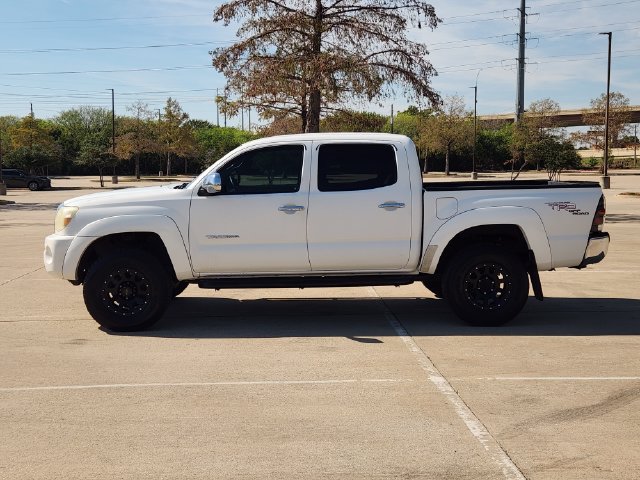 Used 2005 Toyota Tacoma PreRunner RWD image 4