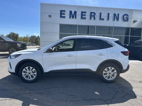 Used 2024 Ford Escape Active AWD/4WD image 11