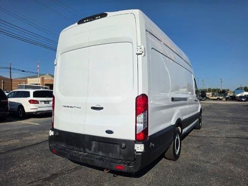Used 2019 Ford Transit 250 148 High Roof Extended RWD image 5