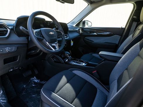 New 2026 Chevrolet TrailBlazer LT w/ Convenience Package image 13