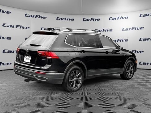 Used 2024 Volkswagen Tiguan SE AWD/4WD image 6
