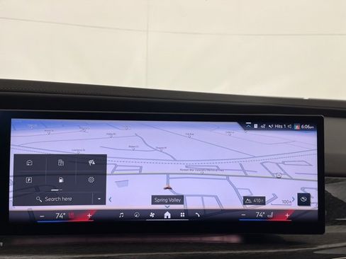 Used 2024 BMW 760i xDrive w/ Executive Package image 16