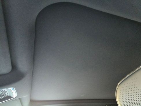 Certified 2024 Cadillac Lyriq Luxury w/ Nappa Leather Package image 9