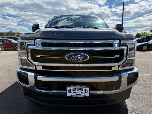 Used 2022 Ford F350 Lariat w/ FX4 Off-Road Package image 8