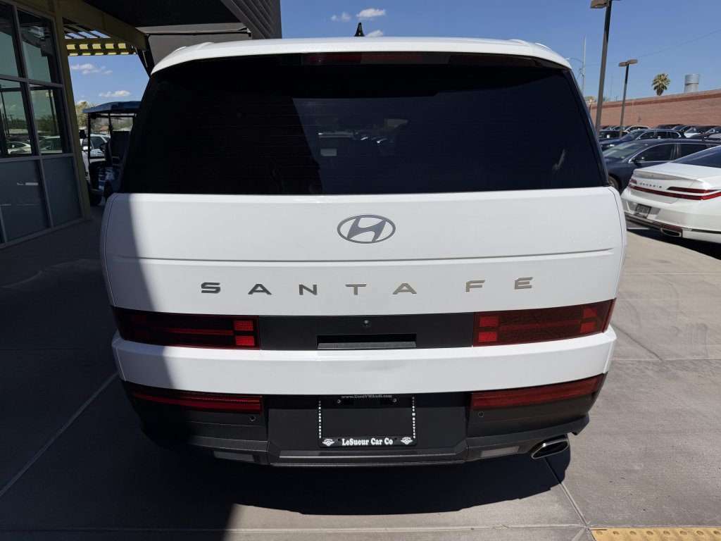 Used 2024 Hyundai Santa Fe SE FWD image 13
