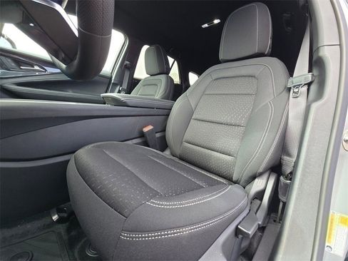 New 2025 Chevrolet Blazer EV LT w/ LPO, All-Weather Mat Package image 17