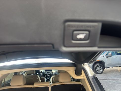 Used 2021 Acura RDX FWD w/ Advance Package image 10