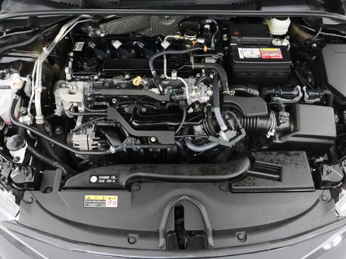 Used 2025 Toyota Corolla LE image 34