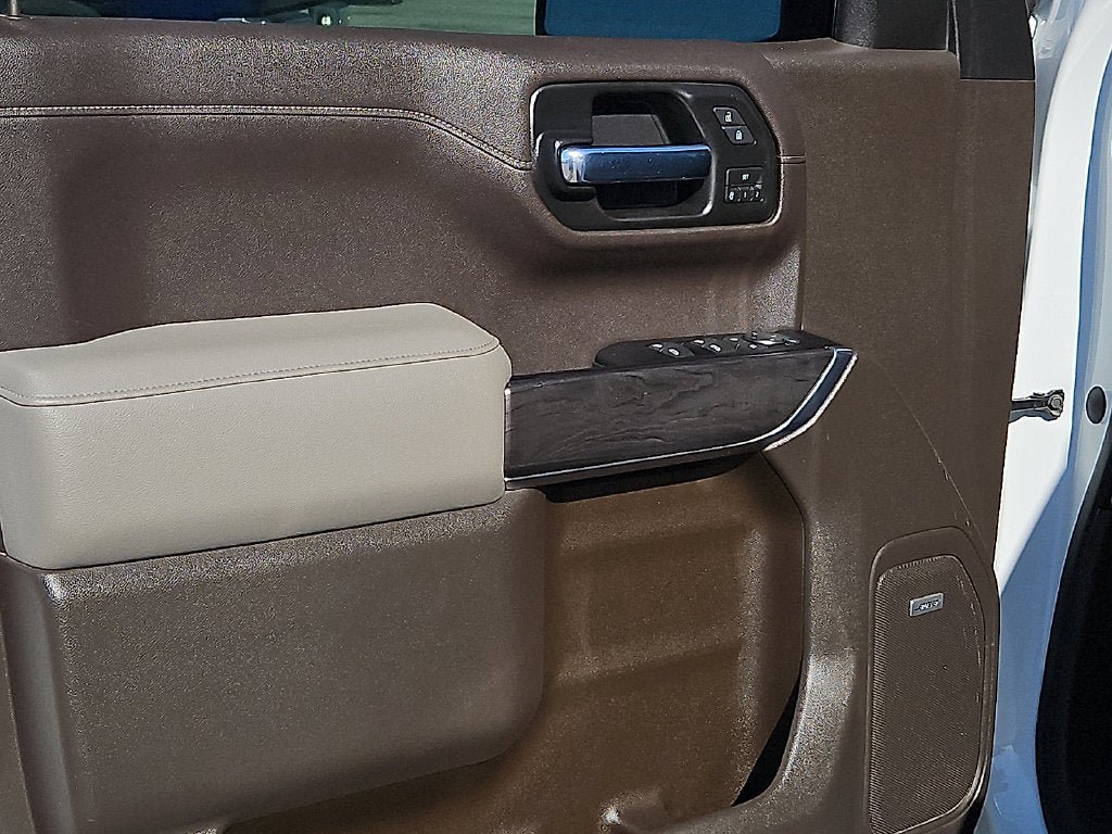 Used 2020 Chevrolet Silverado 1500 LTZ w/ LTZ Texas Edition RWD image 21