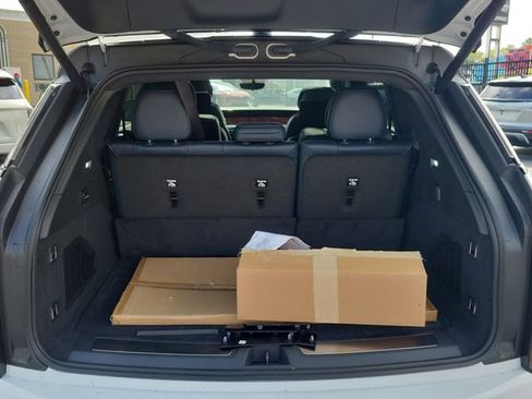 New 2025 Cadillac Escalade IQ Sport 2 w/ LPO, ONYX Package AWD/4WD image 27