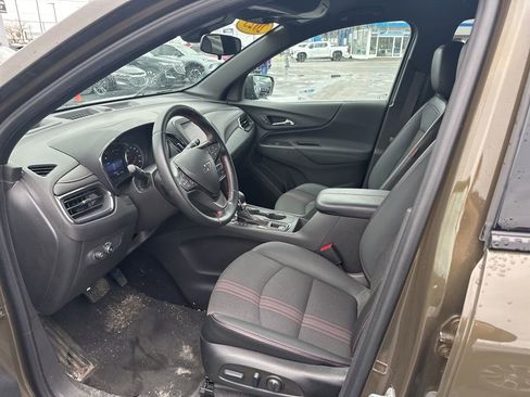 Used 2023 Chevrolet Equinox RS AWD/4WD image 7