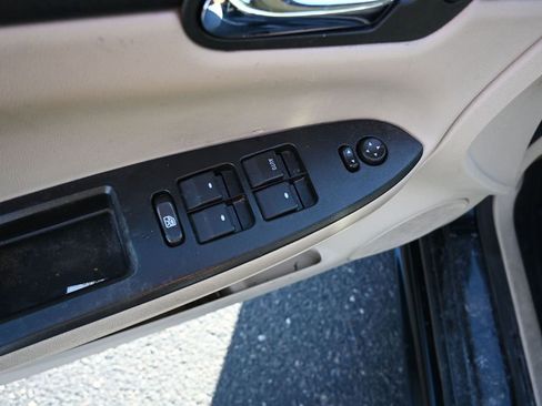 Used 2011 Chevrolet Impala LT w/ Luxury Edition Package image 14