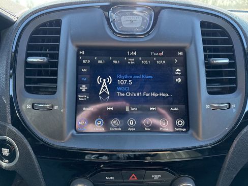 Used 2021 Chrysler 300 S image 16