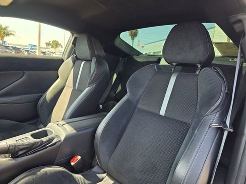 Used 2024 Toyota GR86 Premium RWD image 15