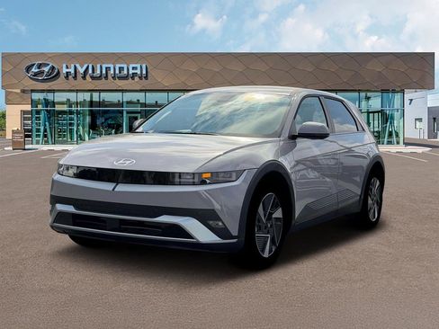 New 2026 Hyundai Ioniq 5 SE AWD/4WD image 1
