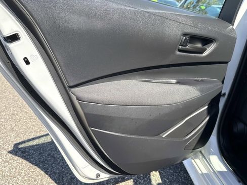 Used 2024 Toyota Corolla LE image 12