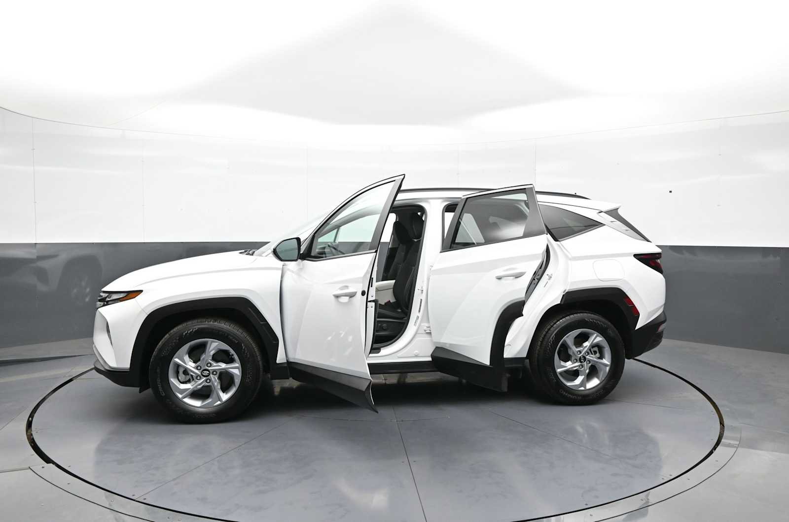 Used 2024 Hyundai Tucson SEL AWD/4WD image 43