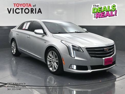 Used 2019 Cadillac XTS Luxury FWD image 1