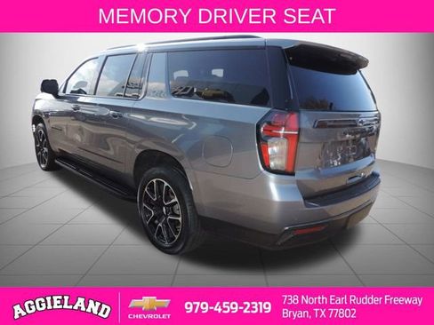 Certified 2022 Chevrolet Suburban RST w/ Luxury Package image 6