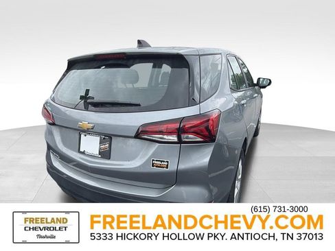 Used 2023 Chevrolet Equinox LS FWD image 3