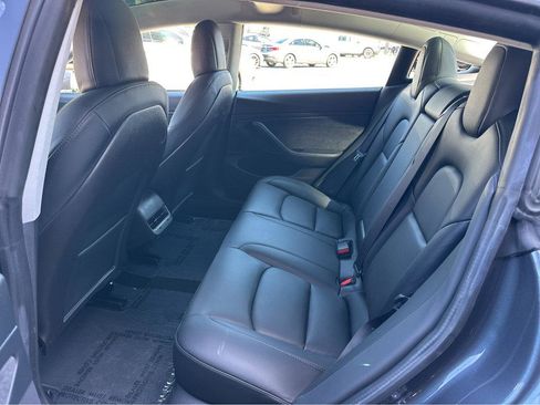 Used 2020 Tesla Model 3 Long Range image 10
