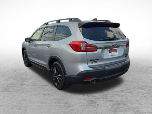 Used 2022 Subaru Ascent Onyx Edition AWD/4WD image 5