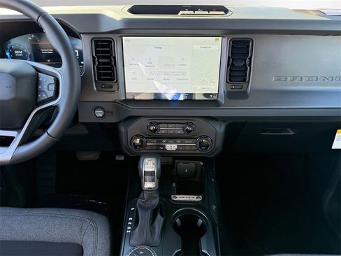 New 2025 Ford Bronco Big Bend image 11