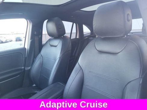 Used 2023 Mercedes-Benz GLA 250 4MATIC image 9