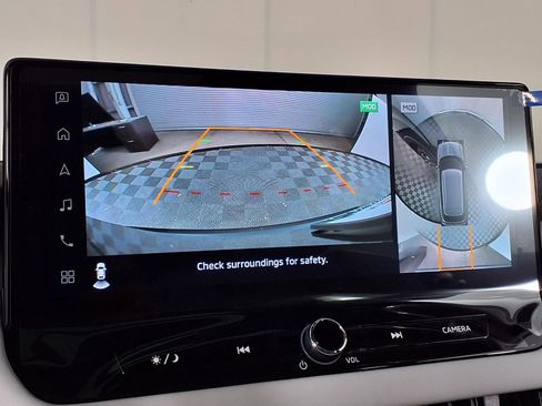 New 2026 Mitsubishi Outlander SEL image 17