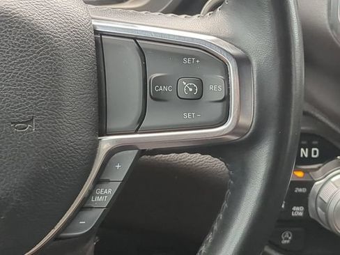 Used 2024 RAM 1500 Laramie AWD/4WD image 32
