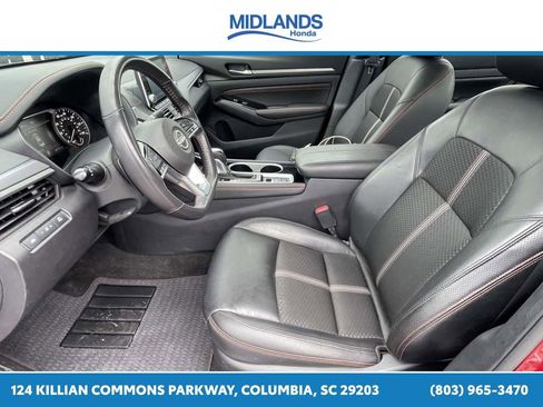 Used 2023 Nissan Altima 2.5 SR AWD/4WD image 14