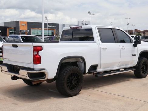 Used 2024 Chevrolet Silverado 2500 LT w/ Texas Edition AWD/4WD image 6