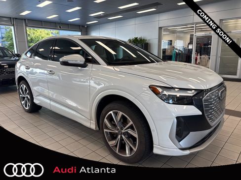 Used 2024 Audi Q4 e-tron Premium Plus AWD/4WD image 1