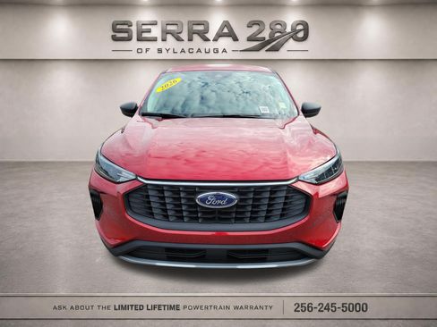Used 2026 Ford Escape Active w/ Tech Pack #1 FWD image 2