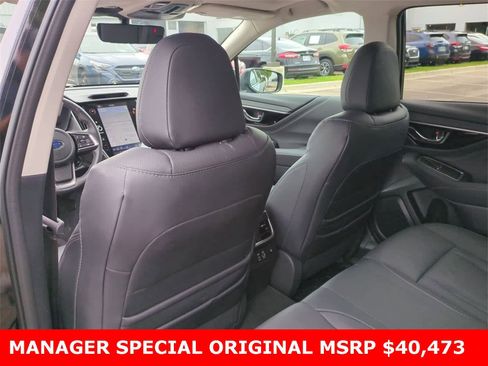 Certified 2025 Subaru Outback Limited image 17