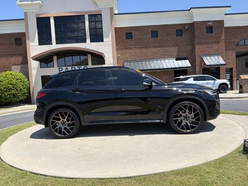 Used 2023 INFINITI QX50 Sport FWD image 4