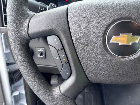 New 2025 Chevrolet Express 3500 Work Van w/ Driver Convenience Package image 29