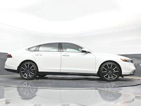Certified 2026 Honda Accord Touring image 28