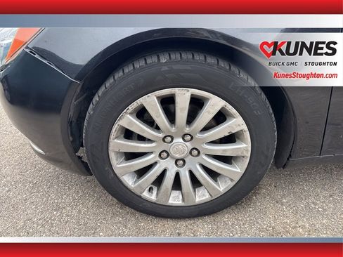 Used 2013 Buick Regal Premium image 15