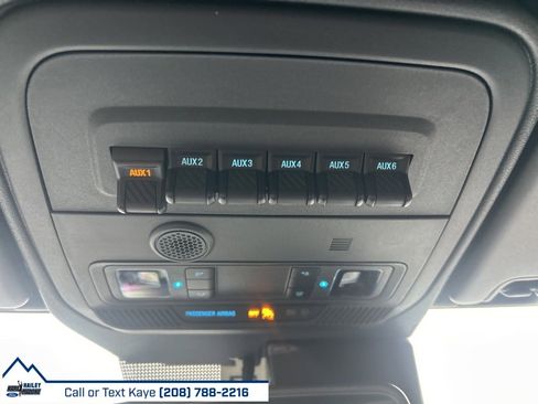 Used 2024 Ford Bronco Wildtrak image 29