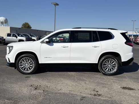New 2026 GMC Acadia Denali w/ Super Cruise Package image 6